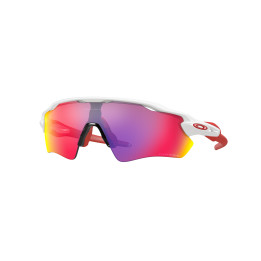 Lunettes de soleil Oakley OO9208